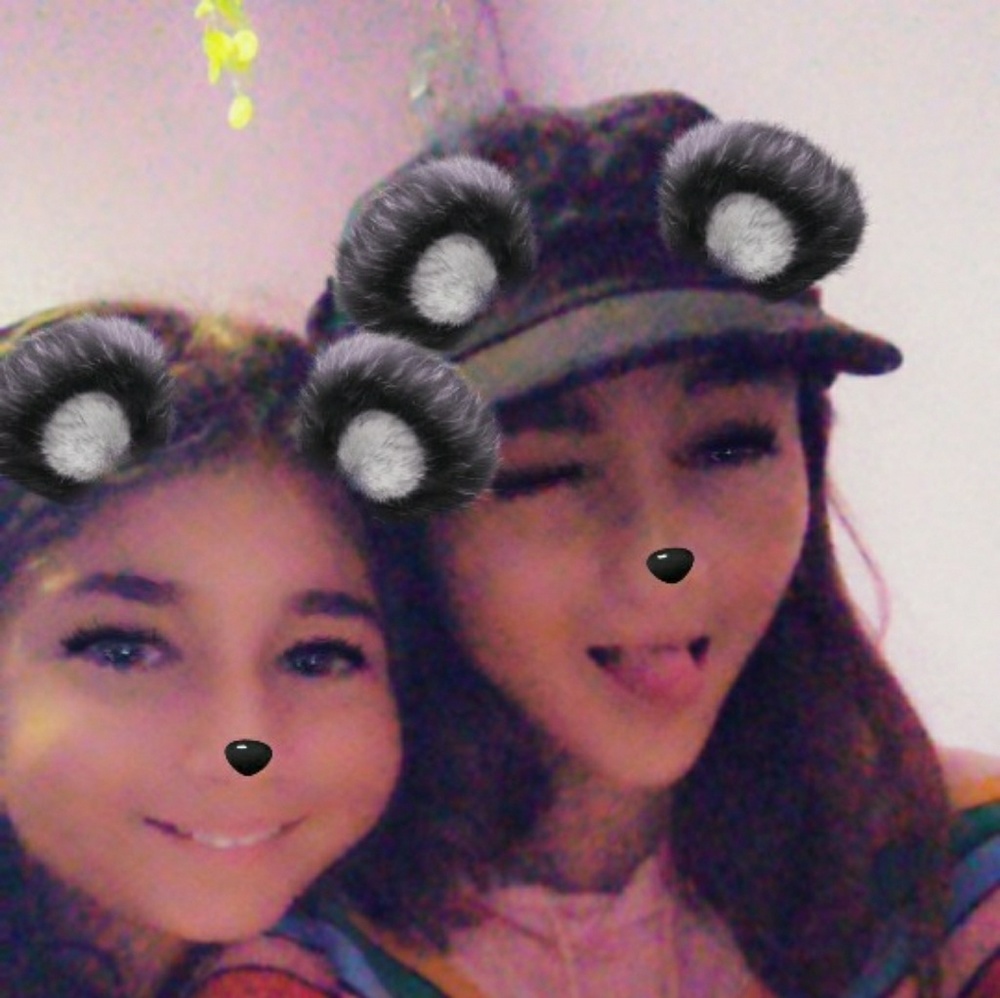 Meet your Posher, Sophia